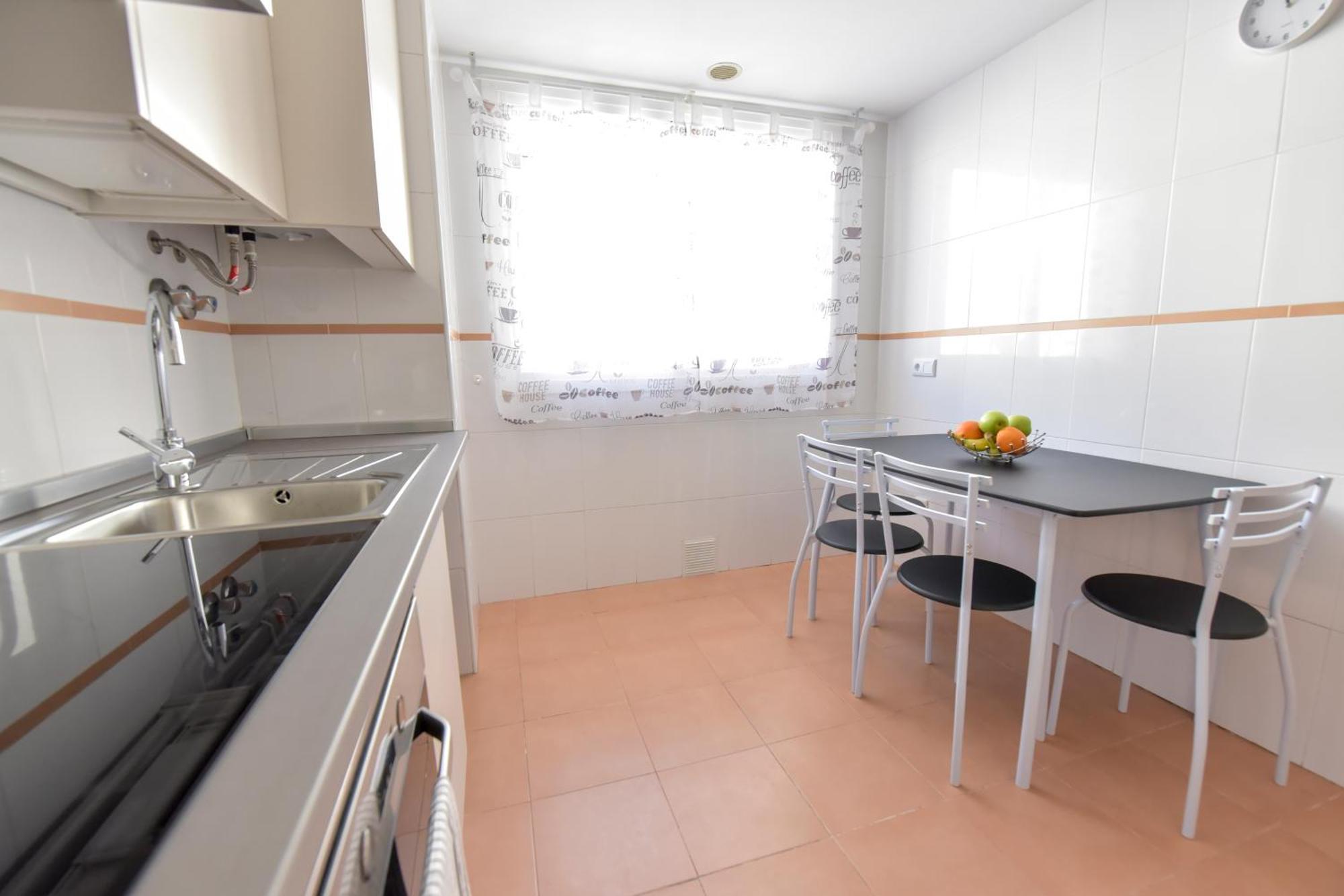 Apartment New Premium - Free Parking & Pools La Algaba